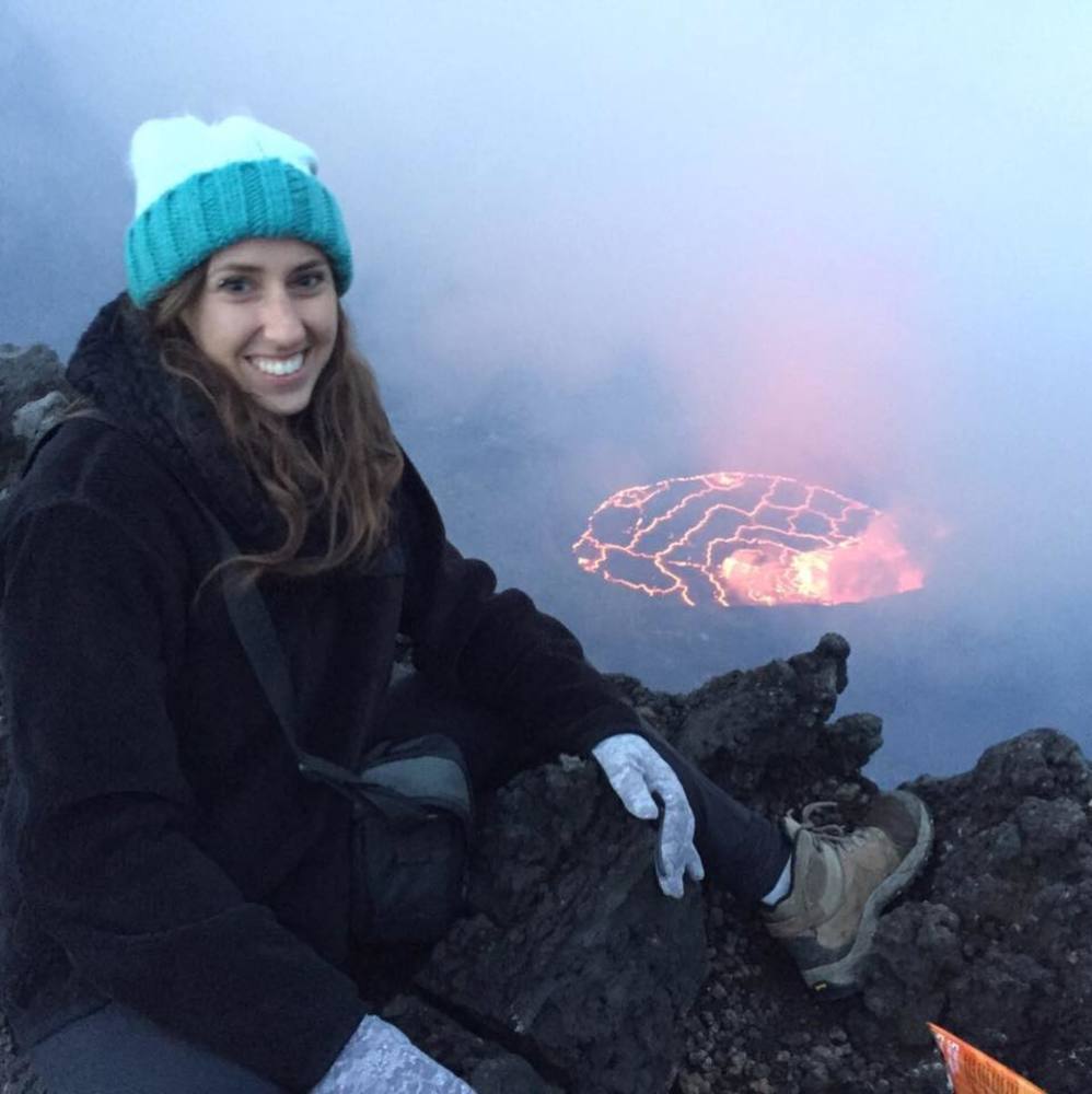 Meet your Posher, Alicia